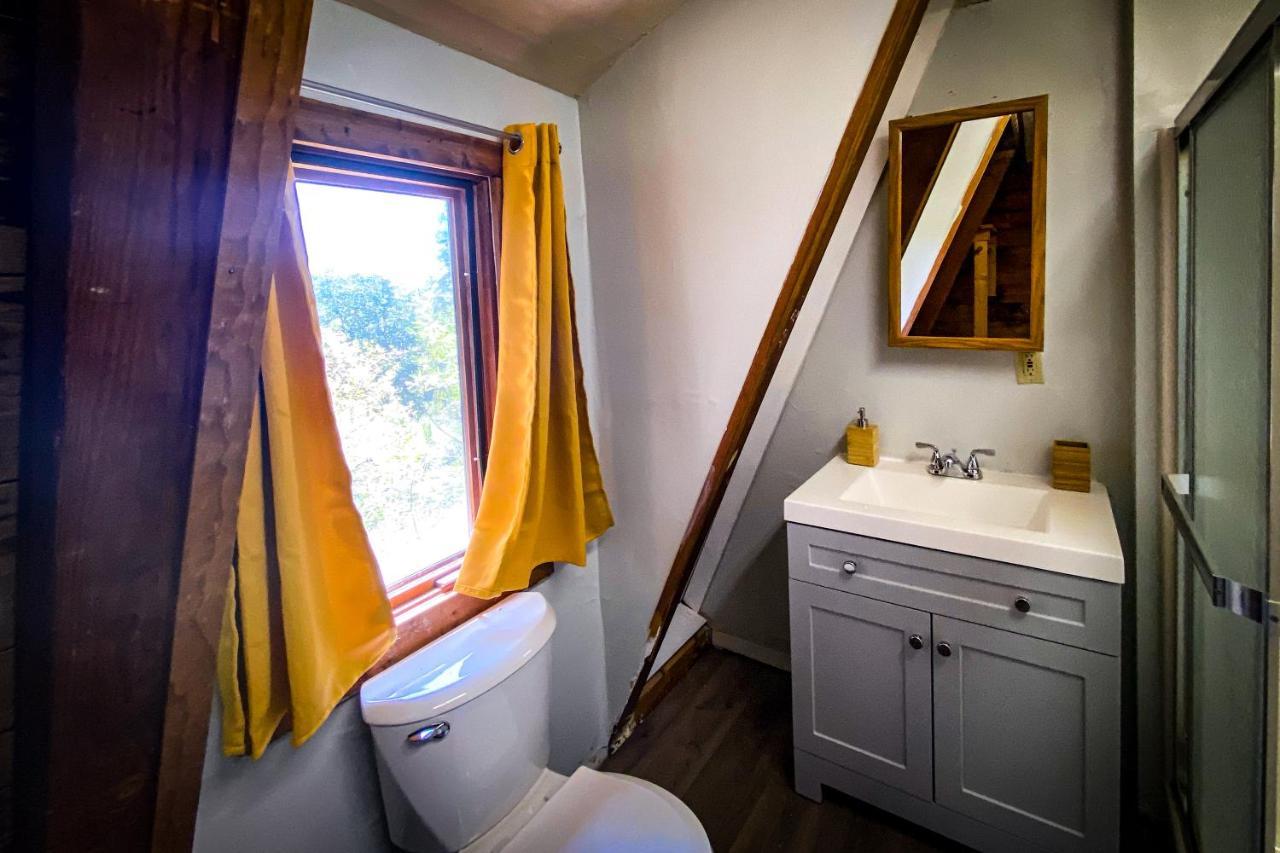 Hikers Haven, A Cozy Cabin Loft Above Bashakill Wildlife Refuge Villa Wurtsboro Exterior photo